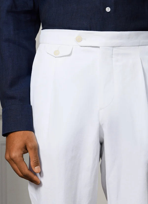 Classic Fit Sanderson Cotton-Linen Chinos