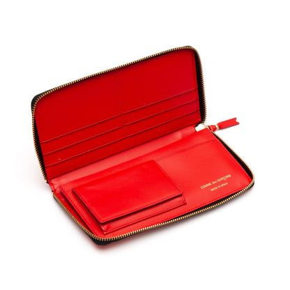 Huge Logo Serie SA0110HL Zip Around Wallet